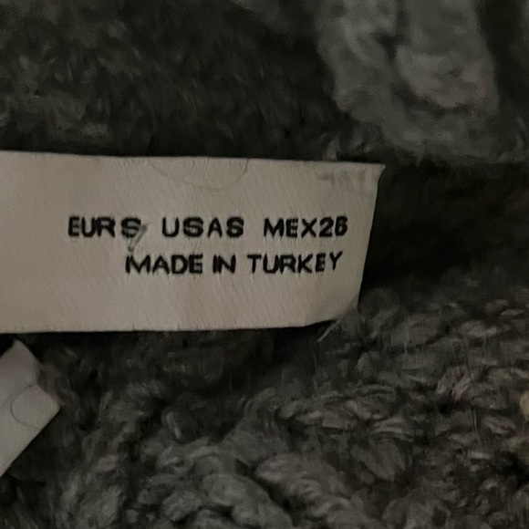 Zara Fringed Knit Sweater - Picture 7 of 7